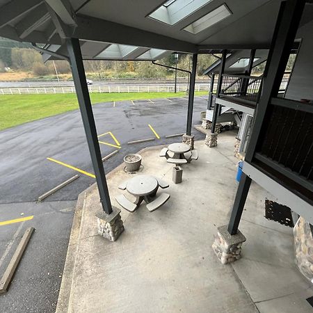 Seasons Motel Morton Eksteriør billede