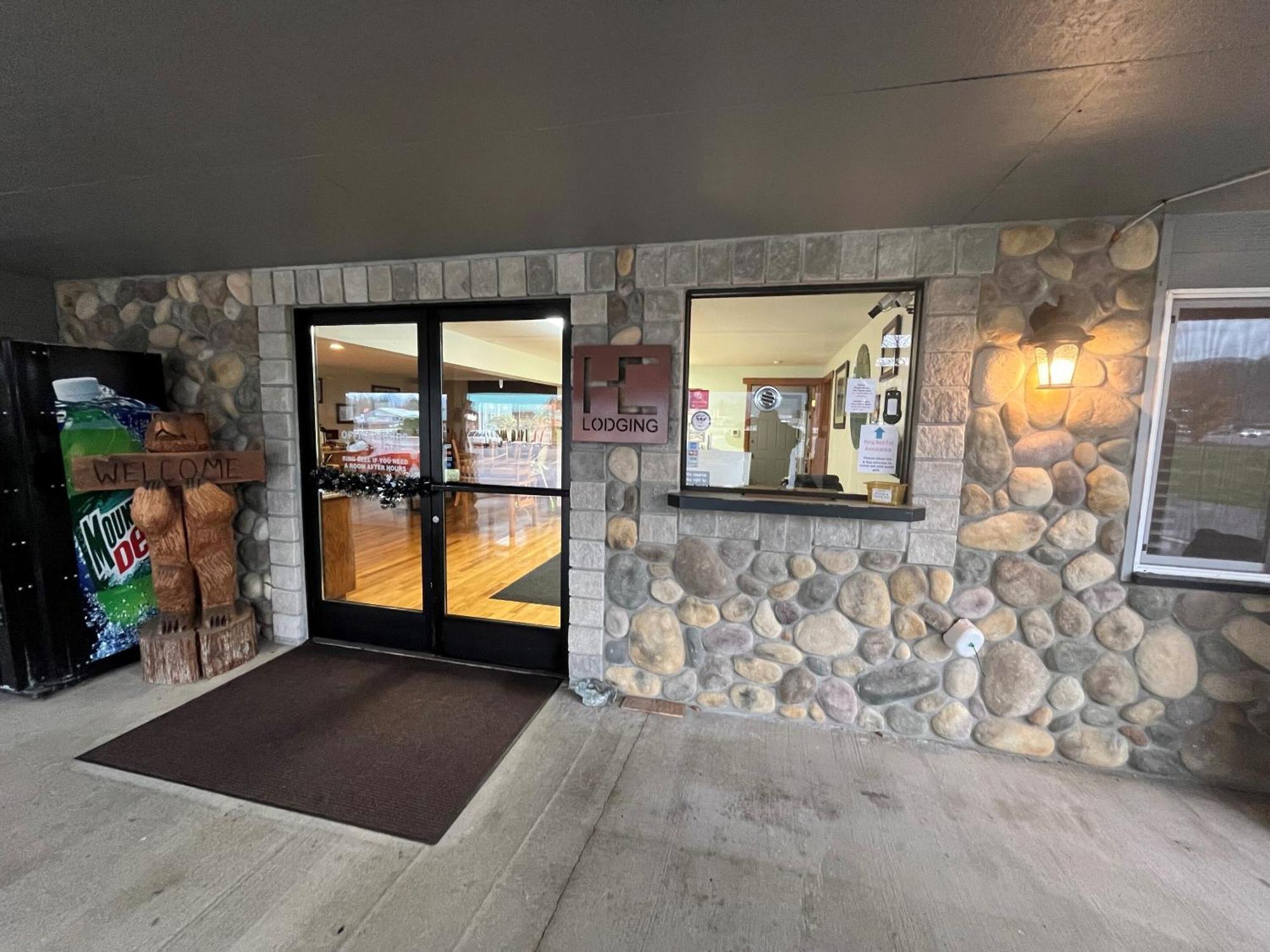 Seasons Motel Morton Eksteriør billede